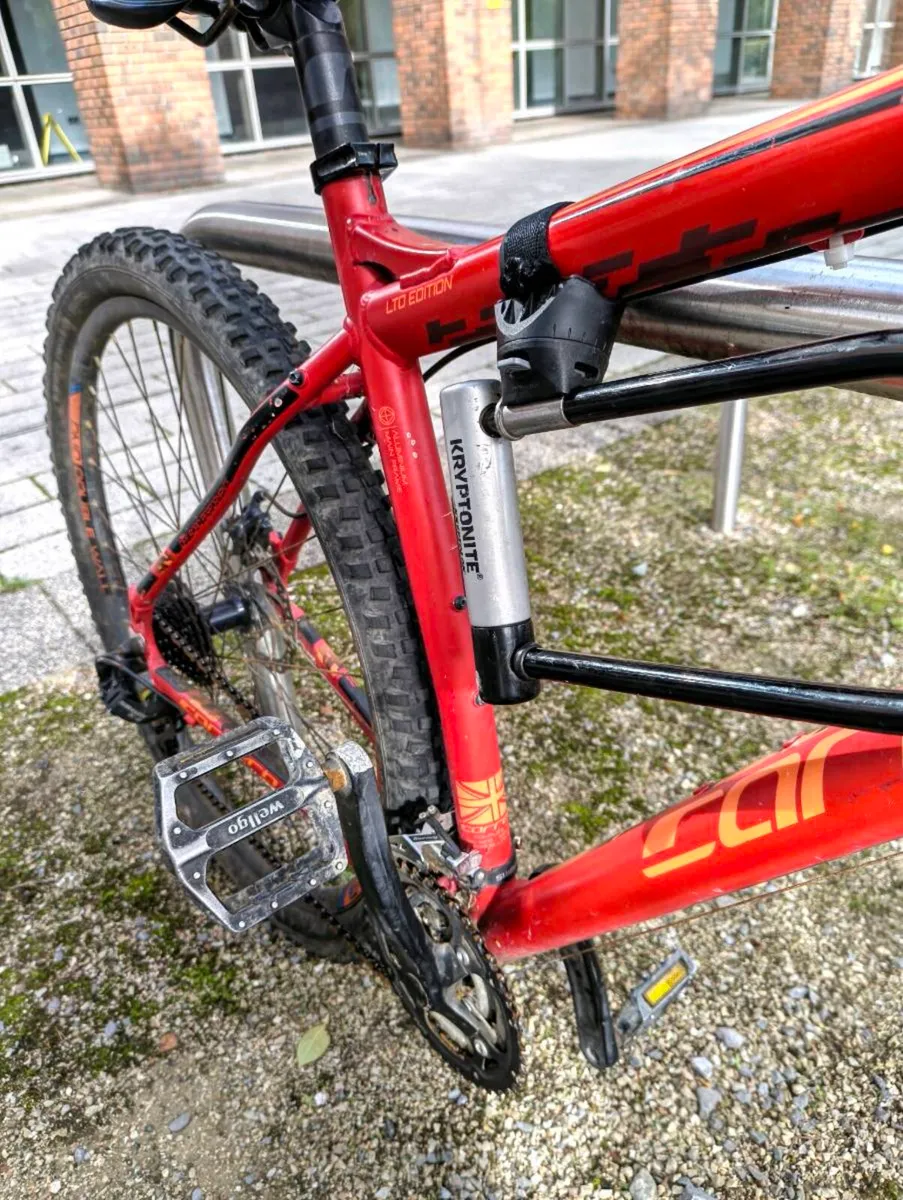 29" Carrera Hellcat - Image 3