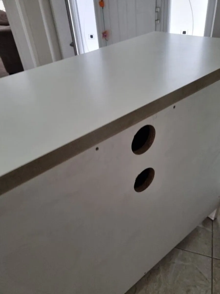 tv unit - Image 3