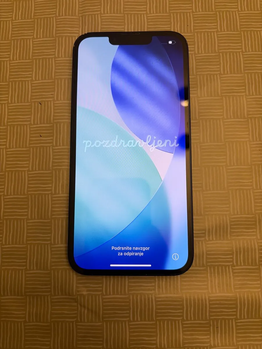 Apple IPhone 13 128 GB Midnight Unlocked - Image 2