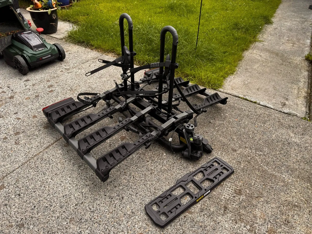 Thule 4 Bike Tow Bar Carrier - Image 2