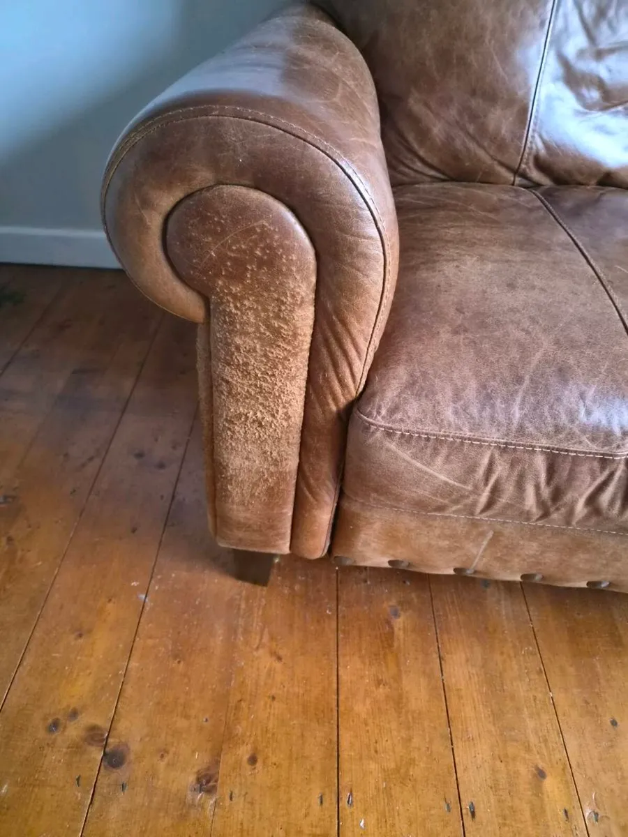 DFS leather sofa - Image 3
