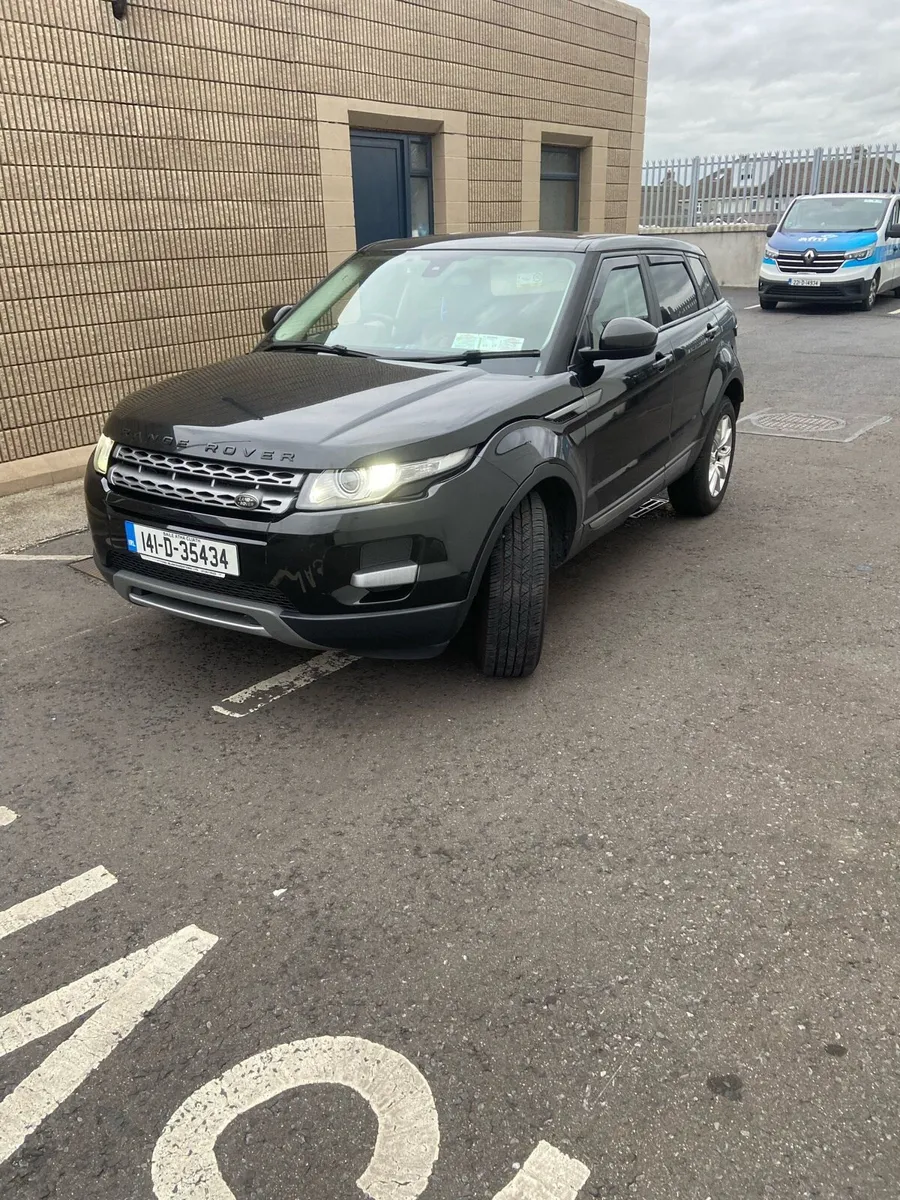 Range Rover evoque 2.2 diesel low Millage nct - Image 3