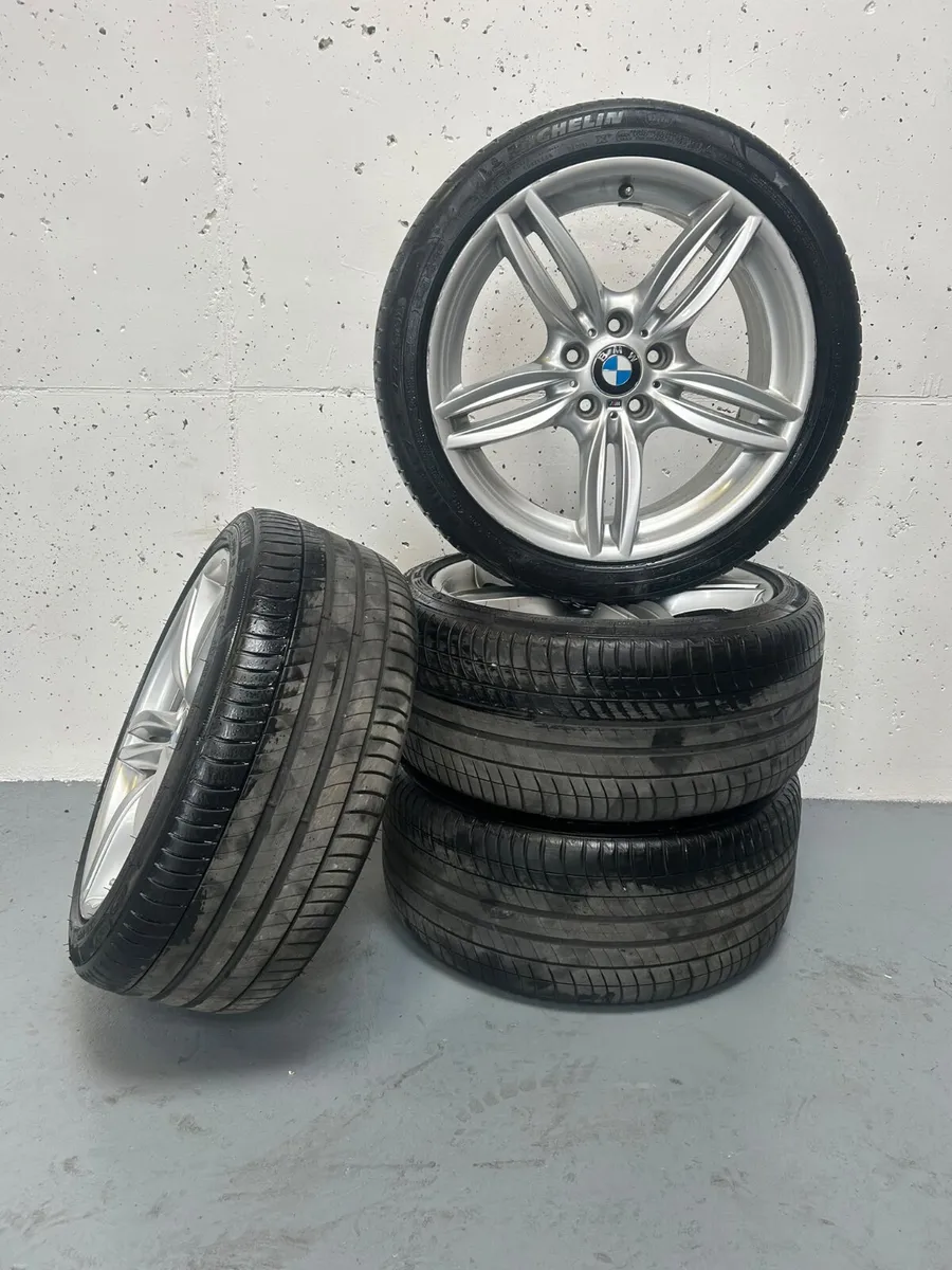 BMW 5 Series M-Sport 19” Alloys - Image 1