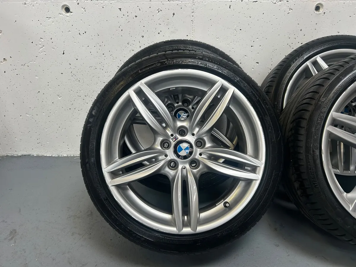 BMW 5 Series M-Sport 19” Alloys - Image 4