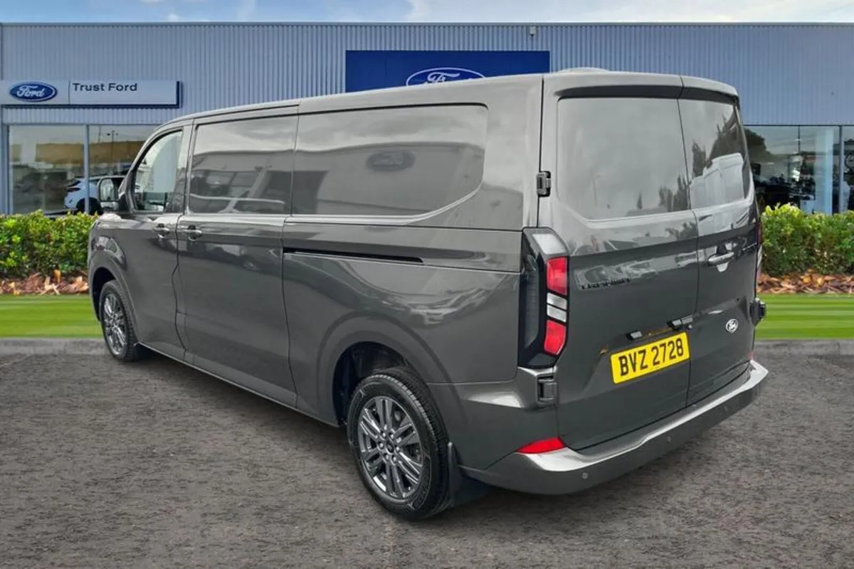 Ford Transit Custom 320 Limited AUTO L2 LWB FWD 2. - Image 2