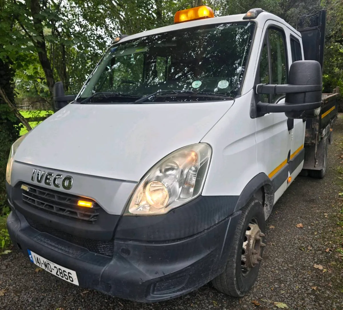 2014 iveco daily crew cab tipper - Image 2
