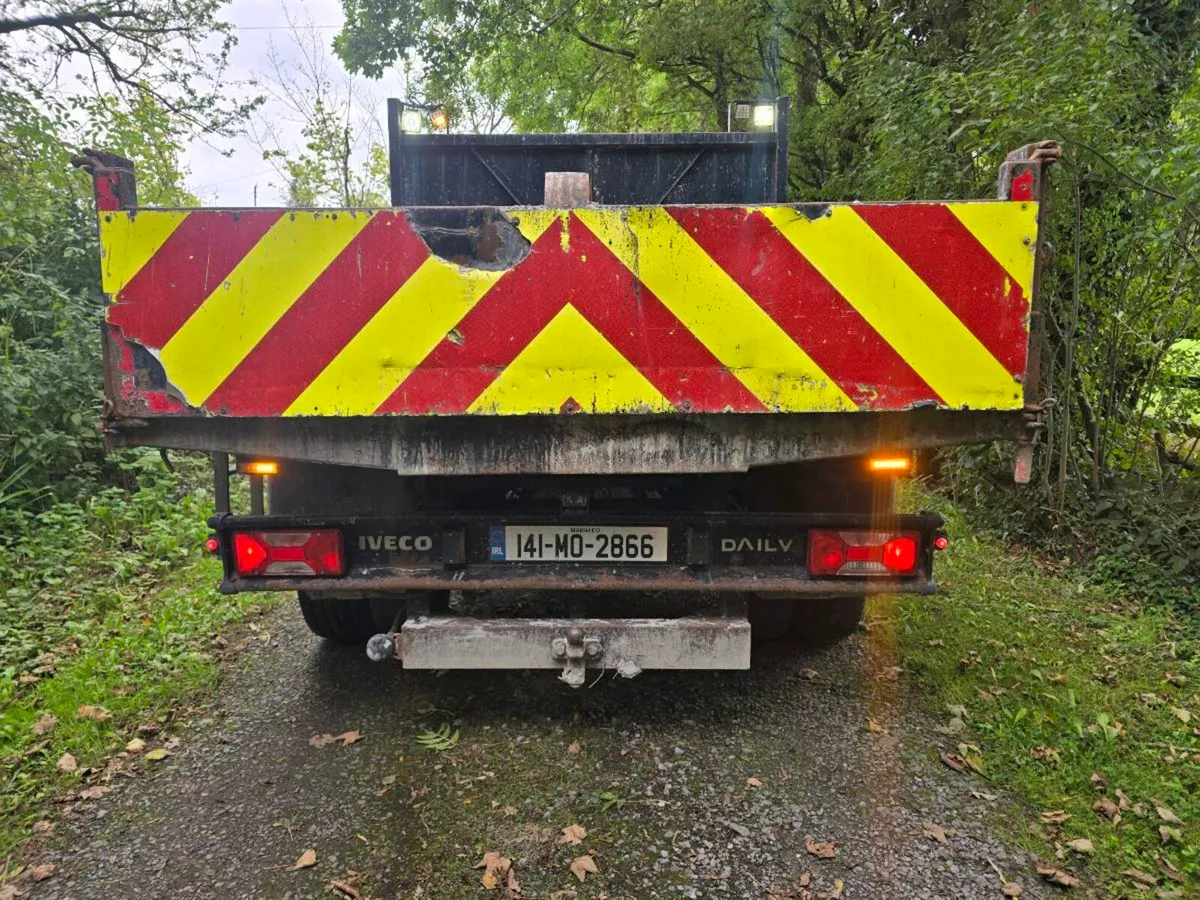 2014 iveco daily crew cab tipper - Image 3