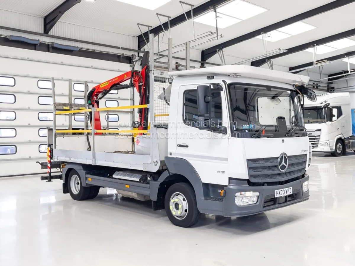 2023 MERCEDES ATEGO 816 POLE CARRIER UTILITY CRANE - Image 1