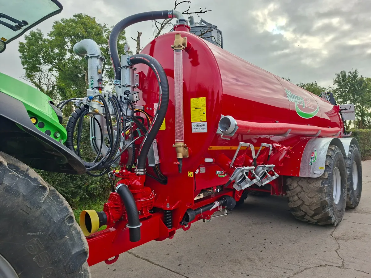Slurrykat 4000 gallon tanker - Image 2