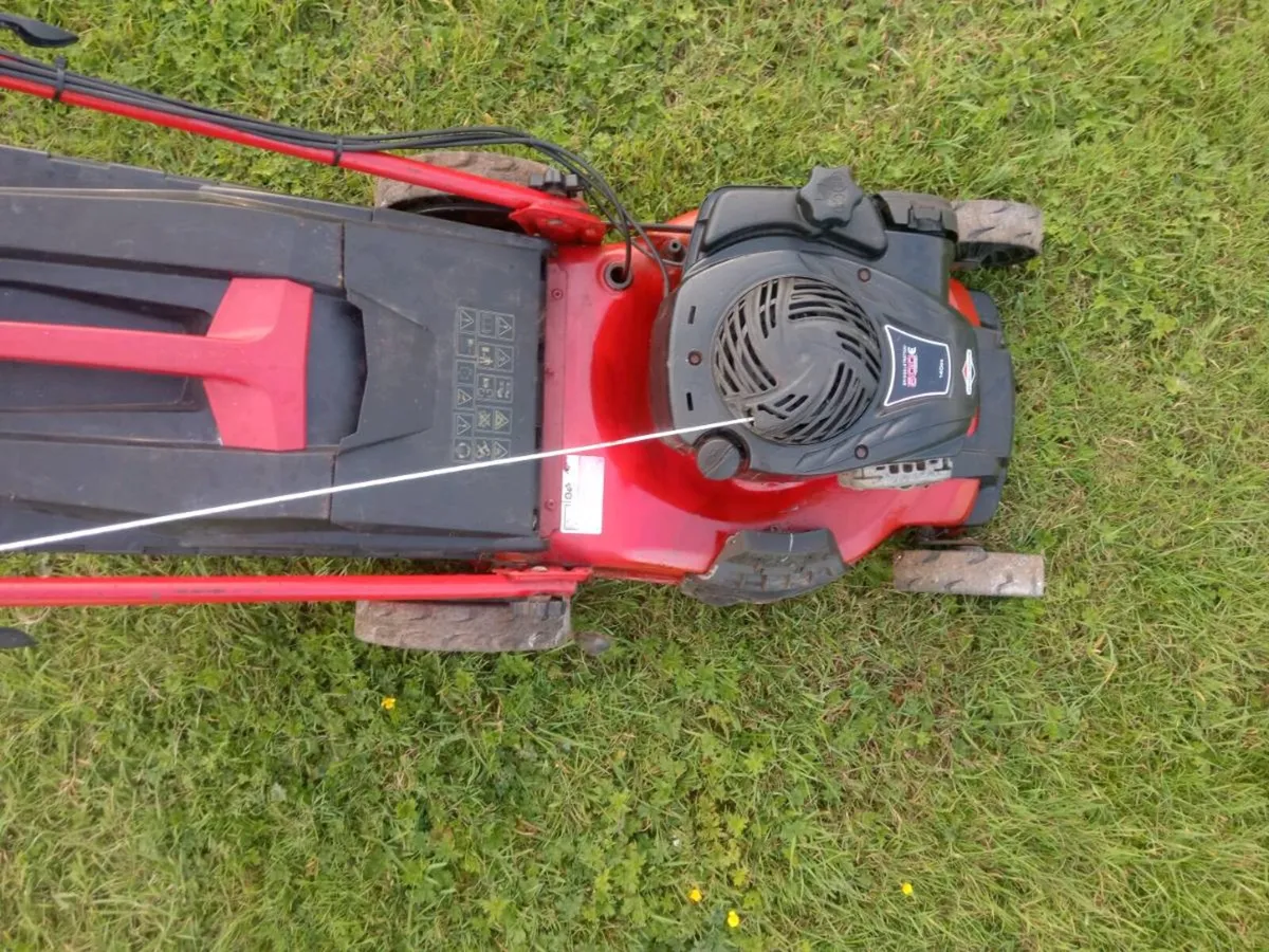 Lawnmowers - Image 3