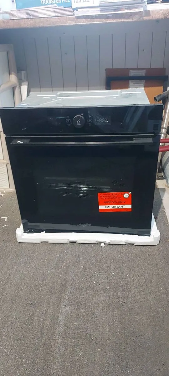 Single oven - Image 1