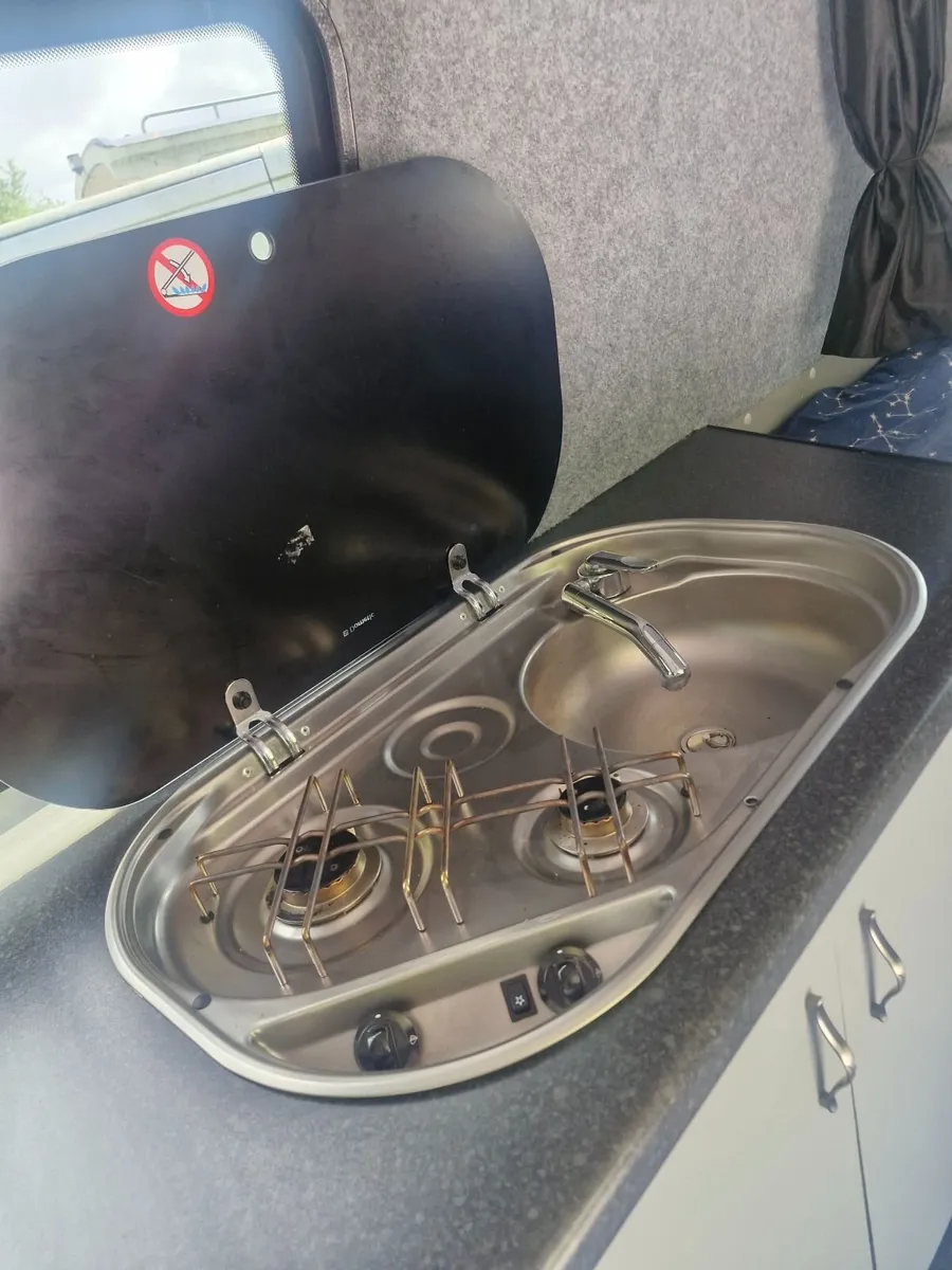 Camper Van - Image 3