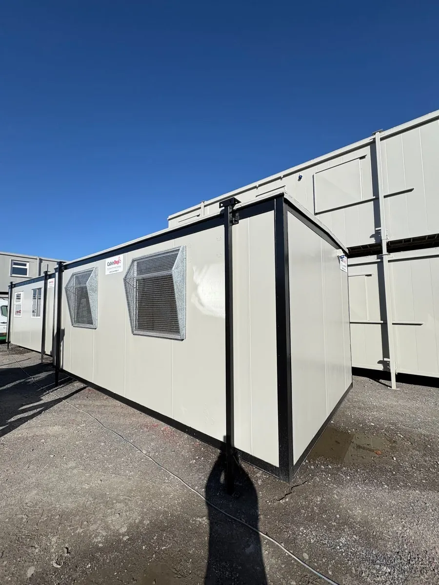 20ft x 10ft (6m x 3m) Open Plan Office - Image 1