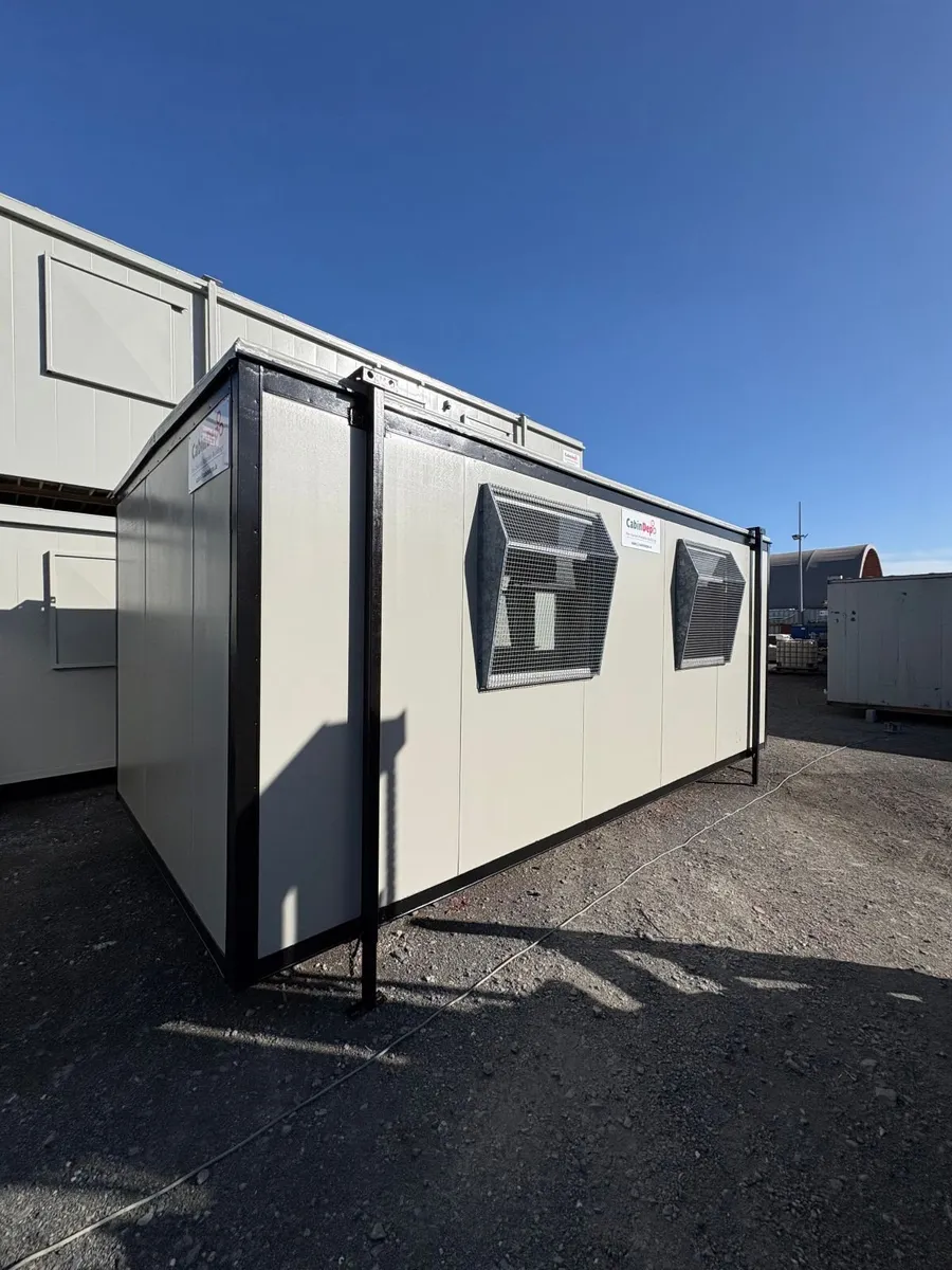 20ft x 10ft (6m x 3m) Open Plan Office - Image 4