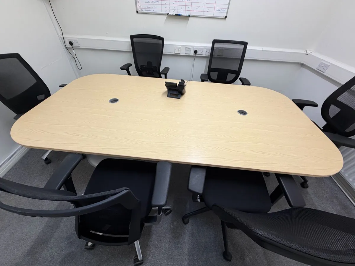 Boardroom table & 8 swivel chairs - Image 2