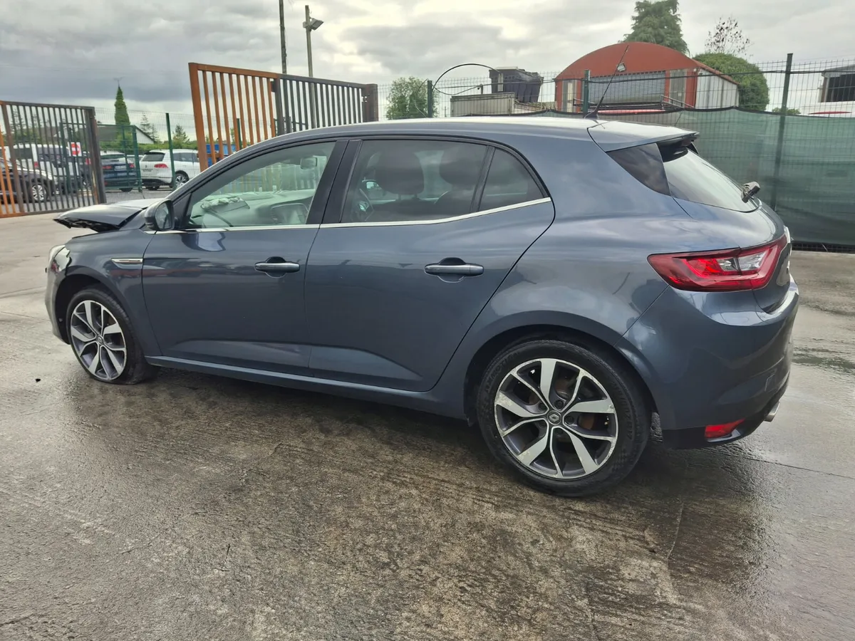 2017 Renault Megane  Dynamic  1.5 Diesel - Image 3