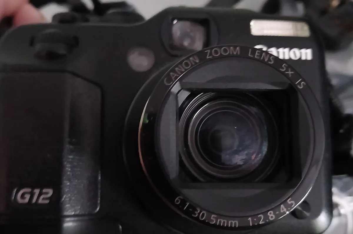 Canon PowerShot G12 Camera - Image 3