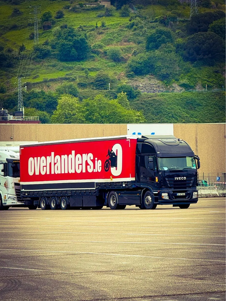 Schwarzmuller Curtain Sider - Stepframe - Image 4