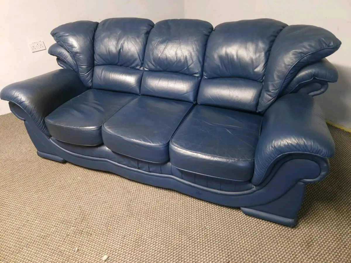 Sofas - Image 2