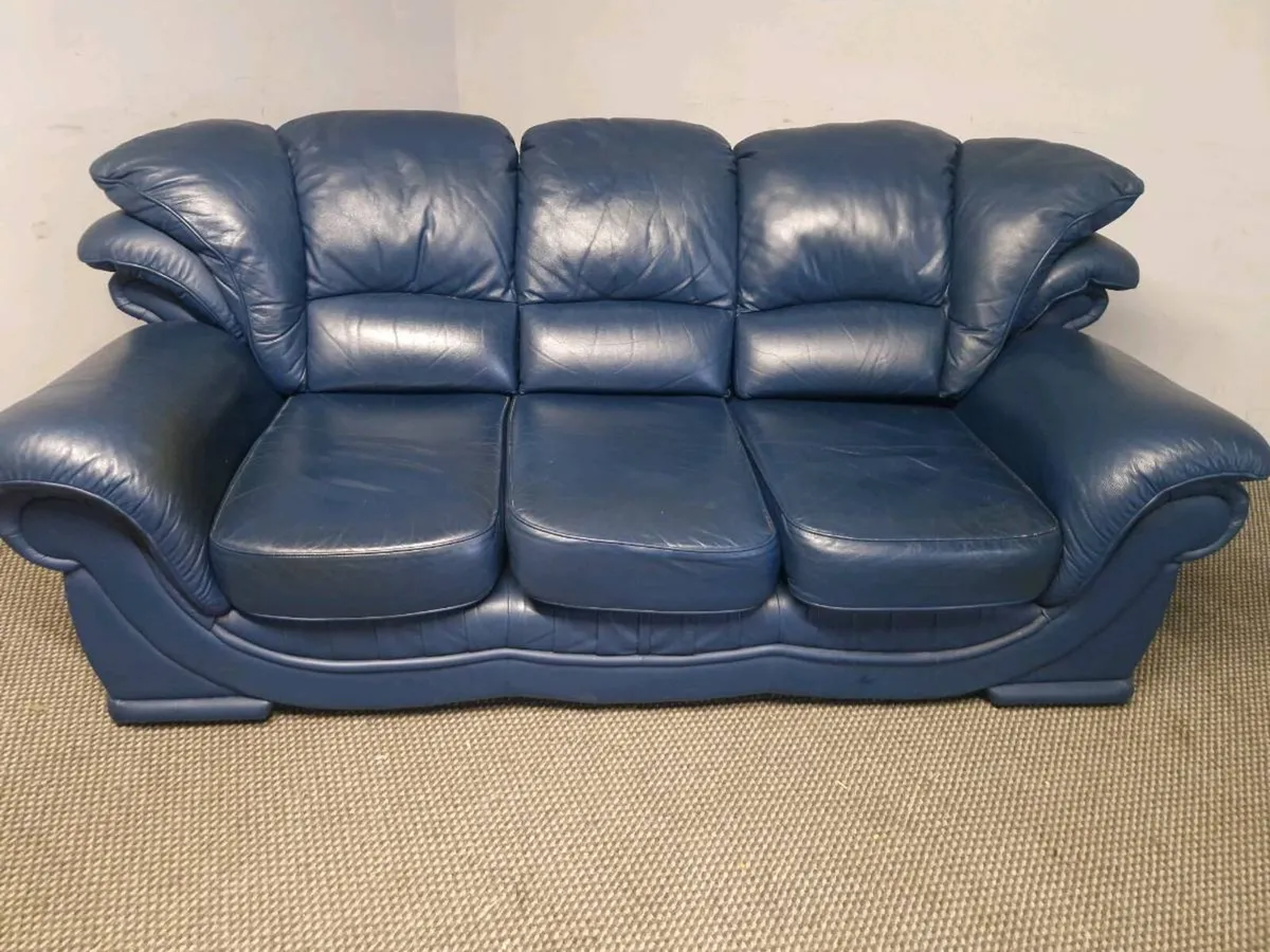 Sofas - Image 3