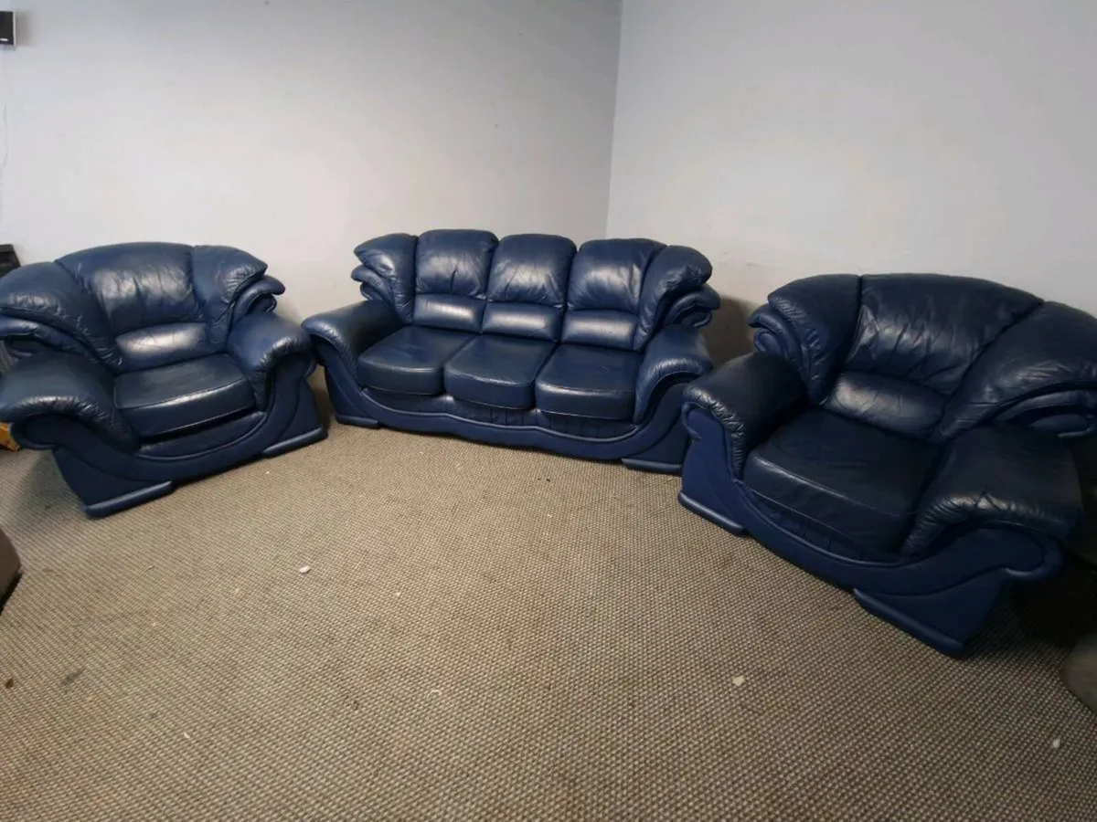 Sofas - Image 4