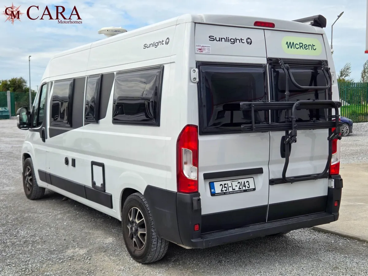 Ex rental motorhome sale - Image 3