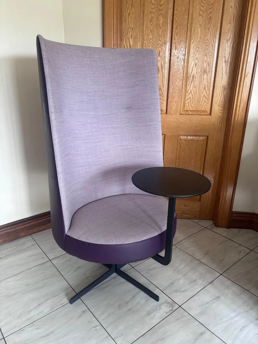 Brunner lounger chairs Hotel/office breakouts - Image 1