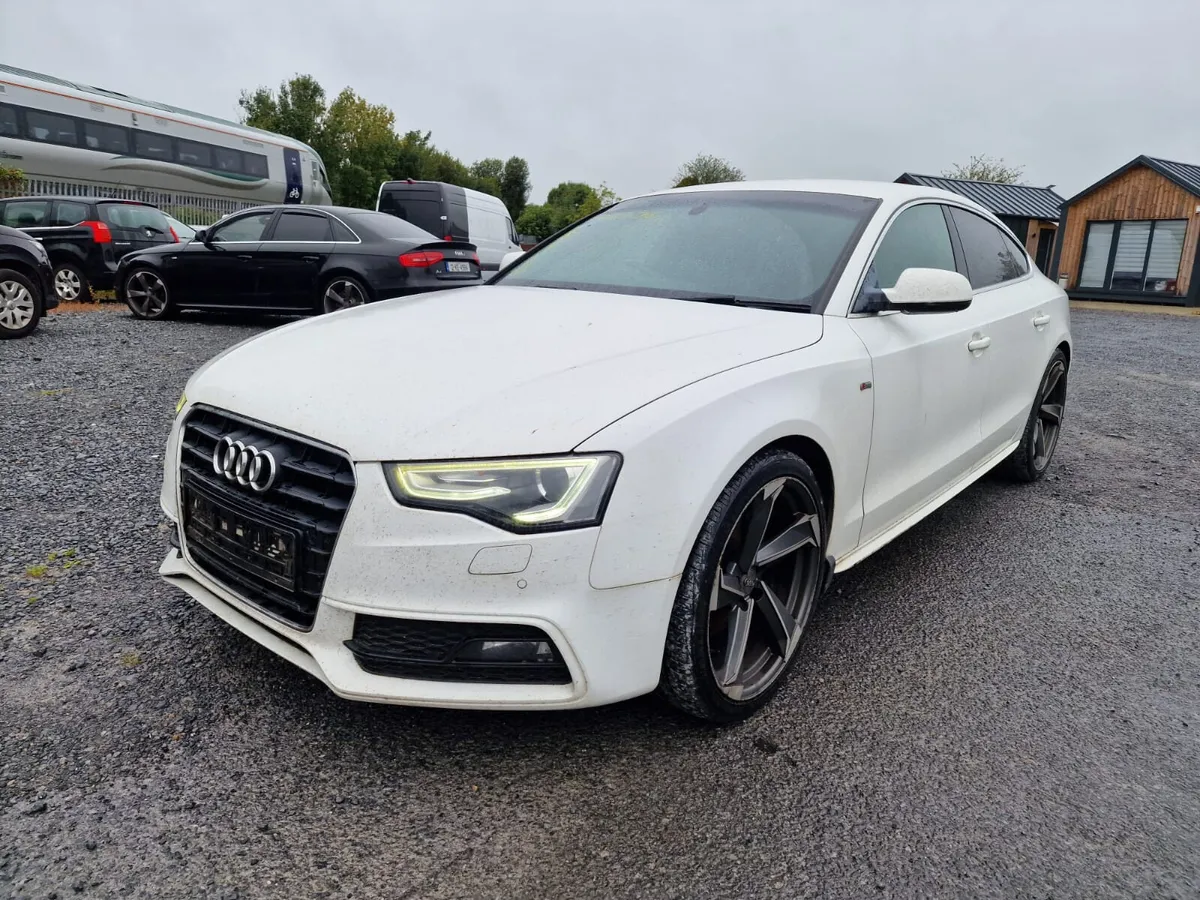 12 AUDI A5 S-LINE 2.0TDI 6SP MANUAL FOR BREAKING - Image 2