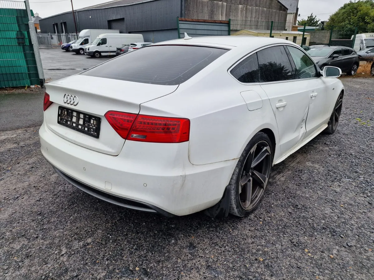 12 AUDI A5 S-LINE 2.0TDI 6SP MANUAL FOR BREAKING - Image 4