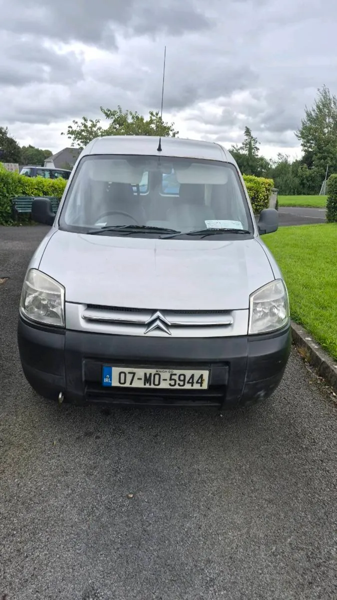 Citroën Berlingo 2007 diesel - Image 1