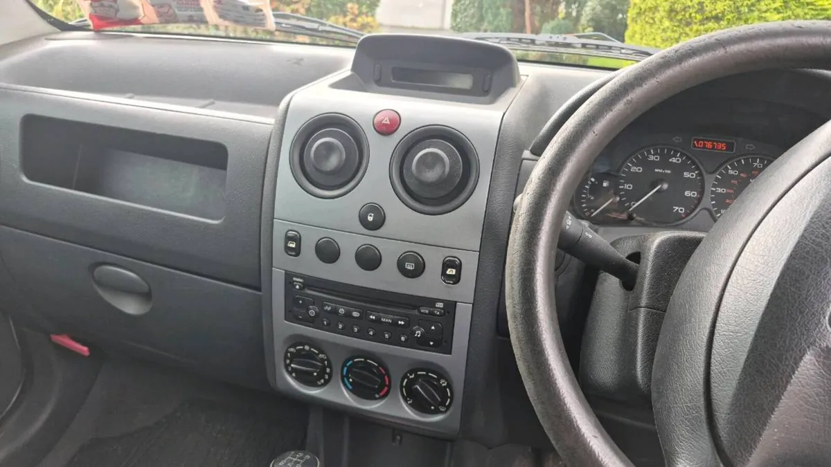 Citroën Berlingo 2007 diesel - Image 2