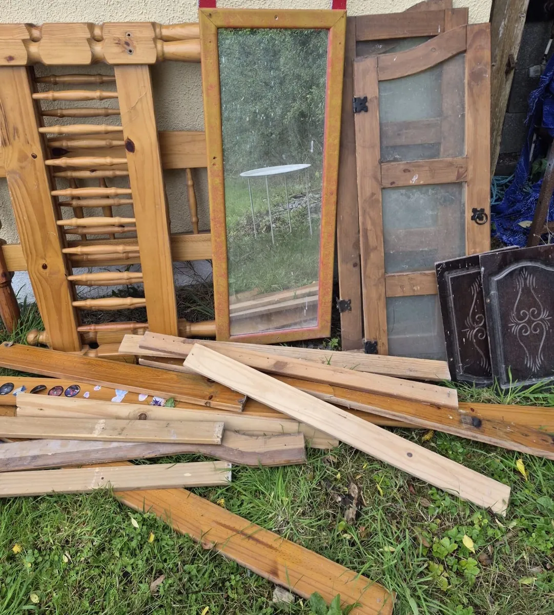 Job Lot: Wooden Bunk Bed Parts, Glass Doors etc... - Image 3