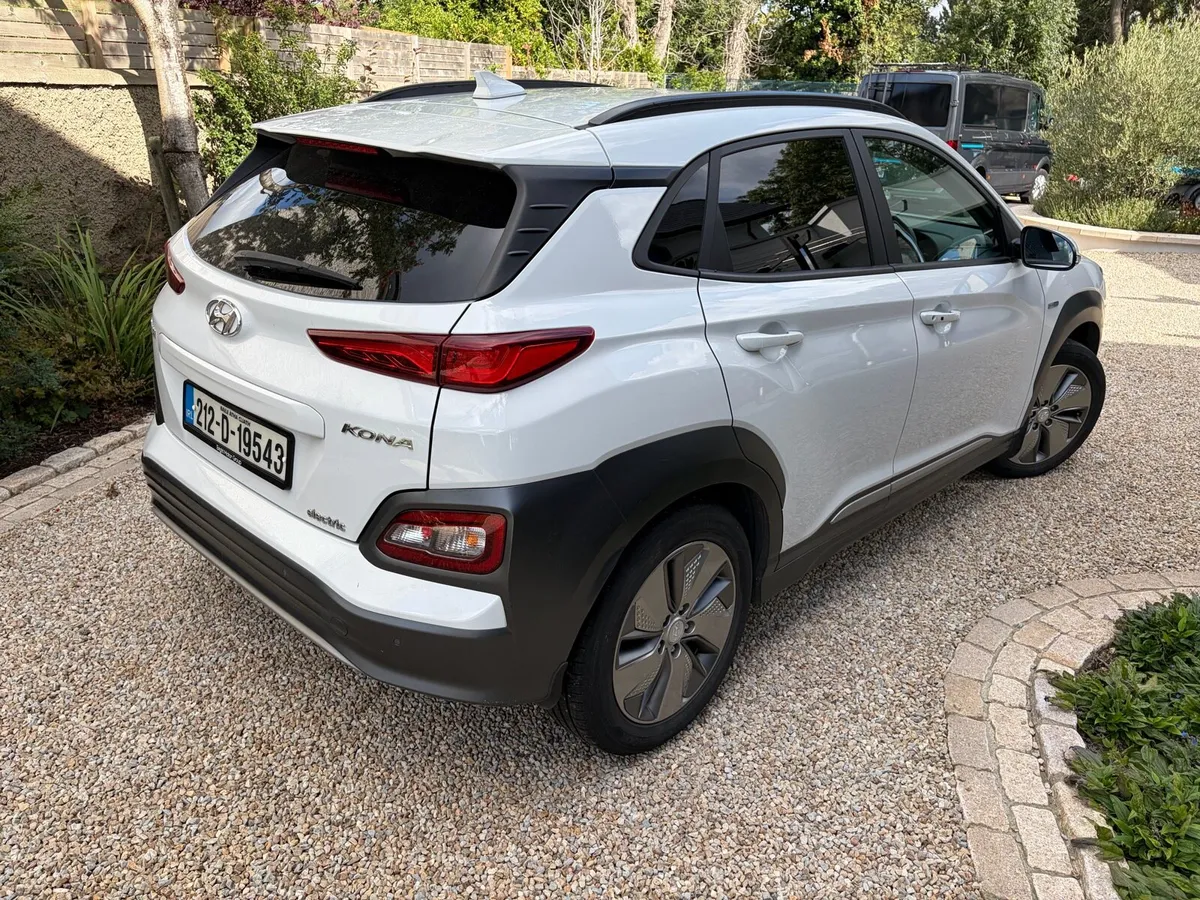 Hyundai kona executive - Image 3
