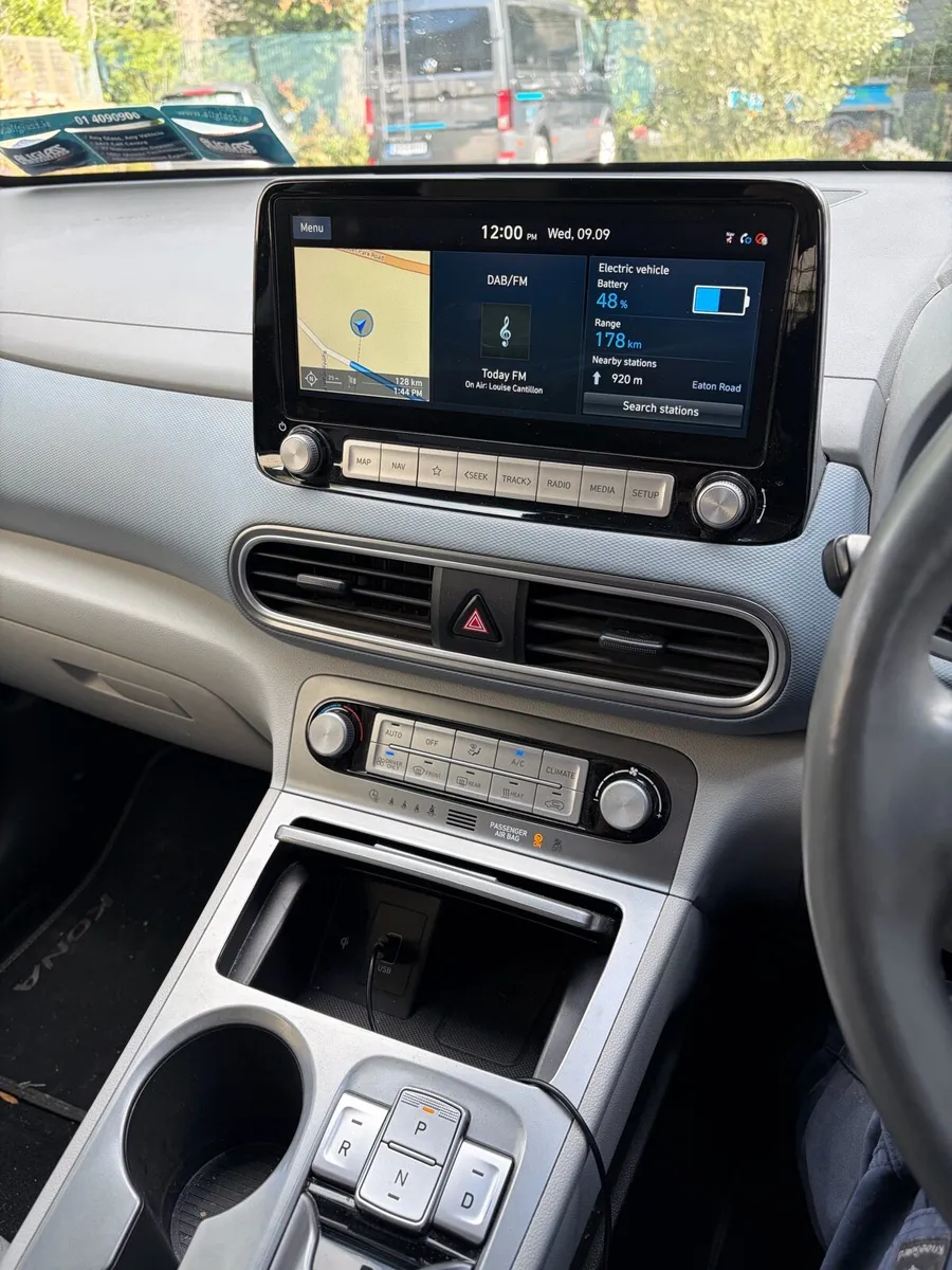 Hyundai kona executive - Image 4