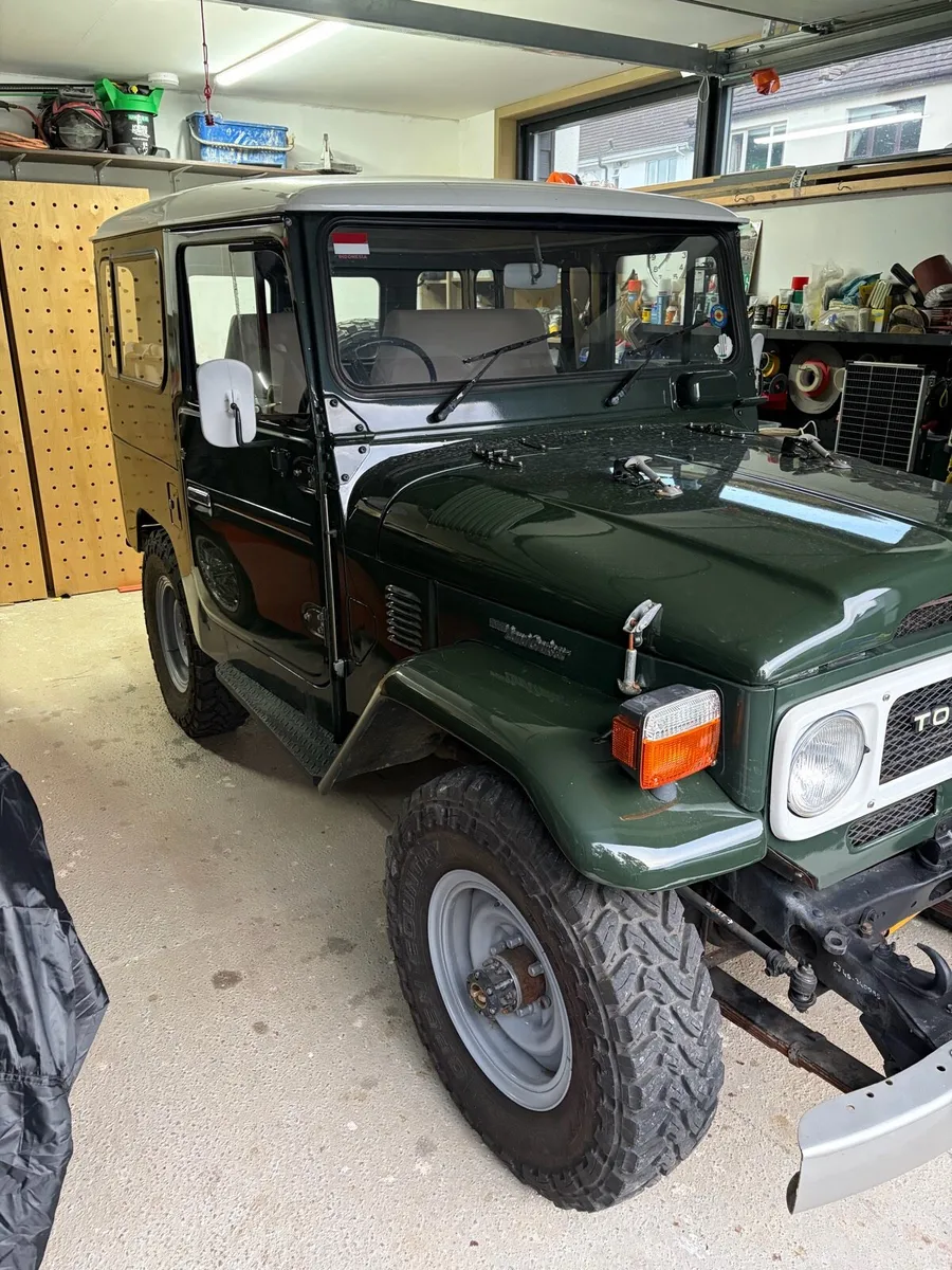 1982 Land Cruiser f j40 - Image 2