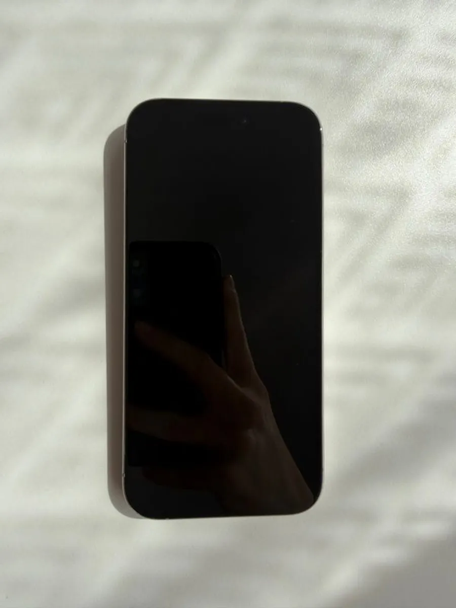 iPhone 15Pro (128GB) - Image 4
