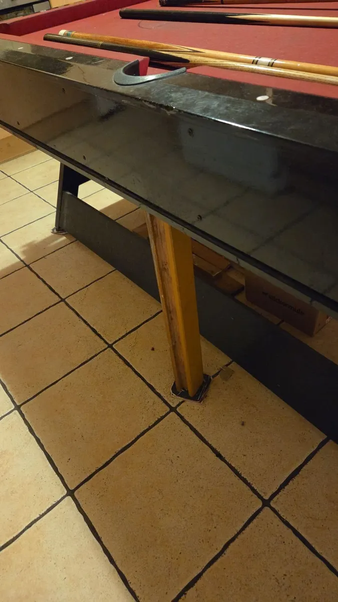 Pool table. (Flips to air hockey table) - Image 2
