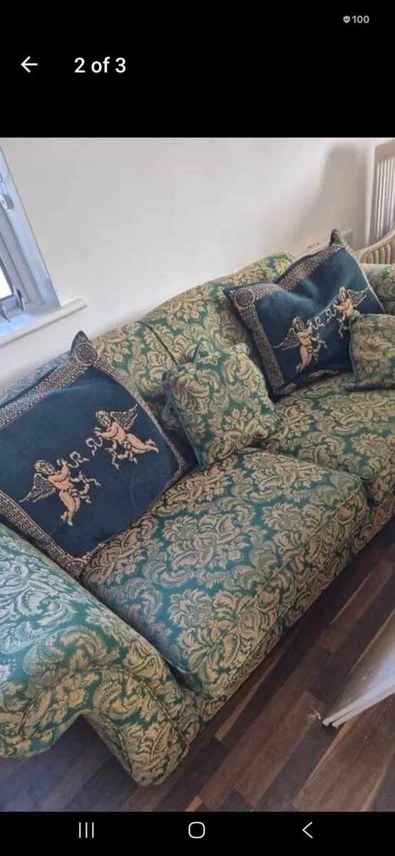 Sofas 3 piece free - Image 2
