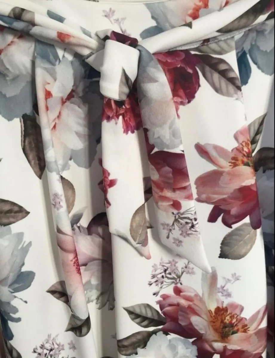New Look White Floral Midi Skirt with Tie Waist Be - Image 3