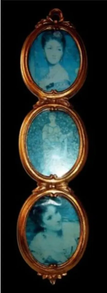 Pristine Vintage Harrods Triple Oval Gilt Frame - Image 4