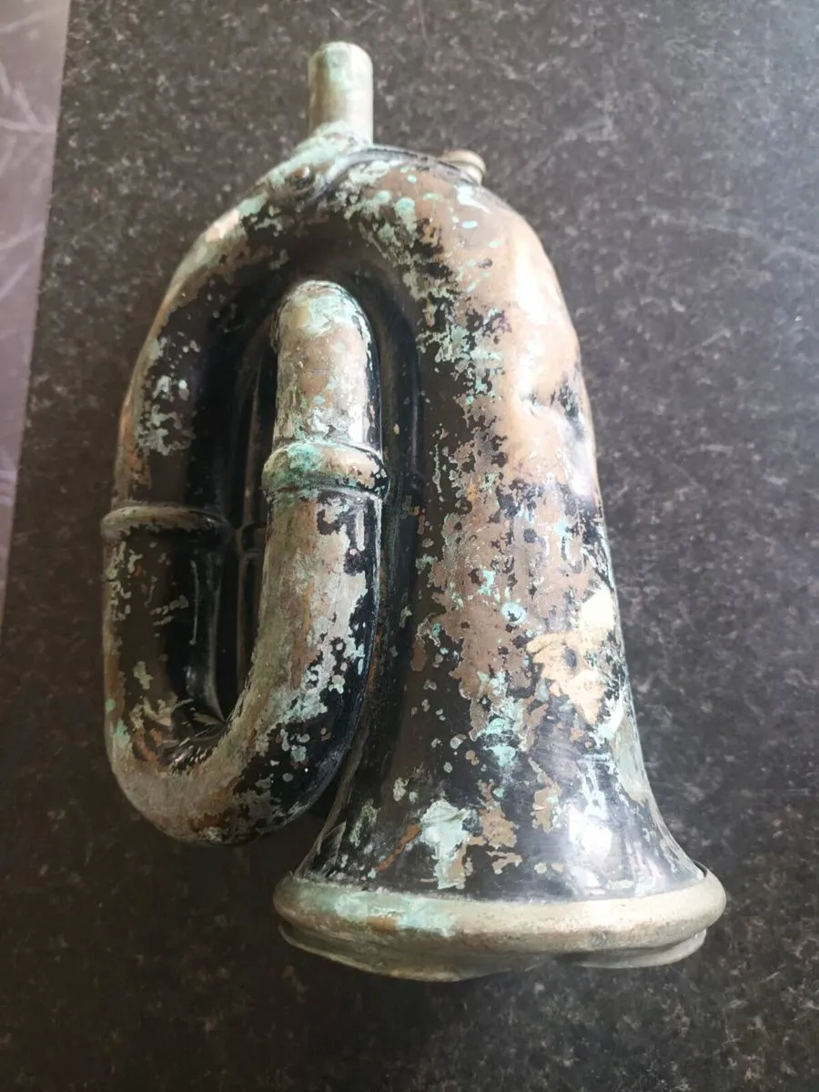 Vintage Car Horn - Image 4