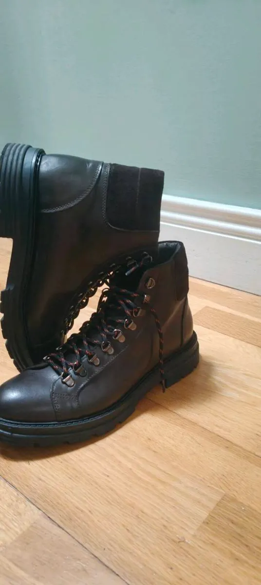 winter boots - Image 3