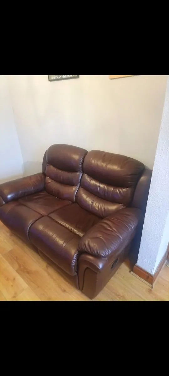 2 seater recline sofa - Image 1