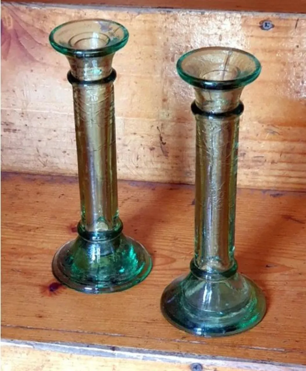 Pair of Vintage Vetreria Etrusca Candlesticks - Image 3