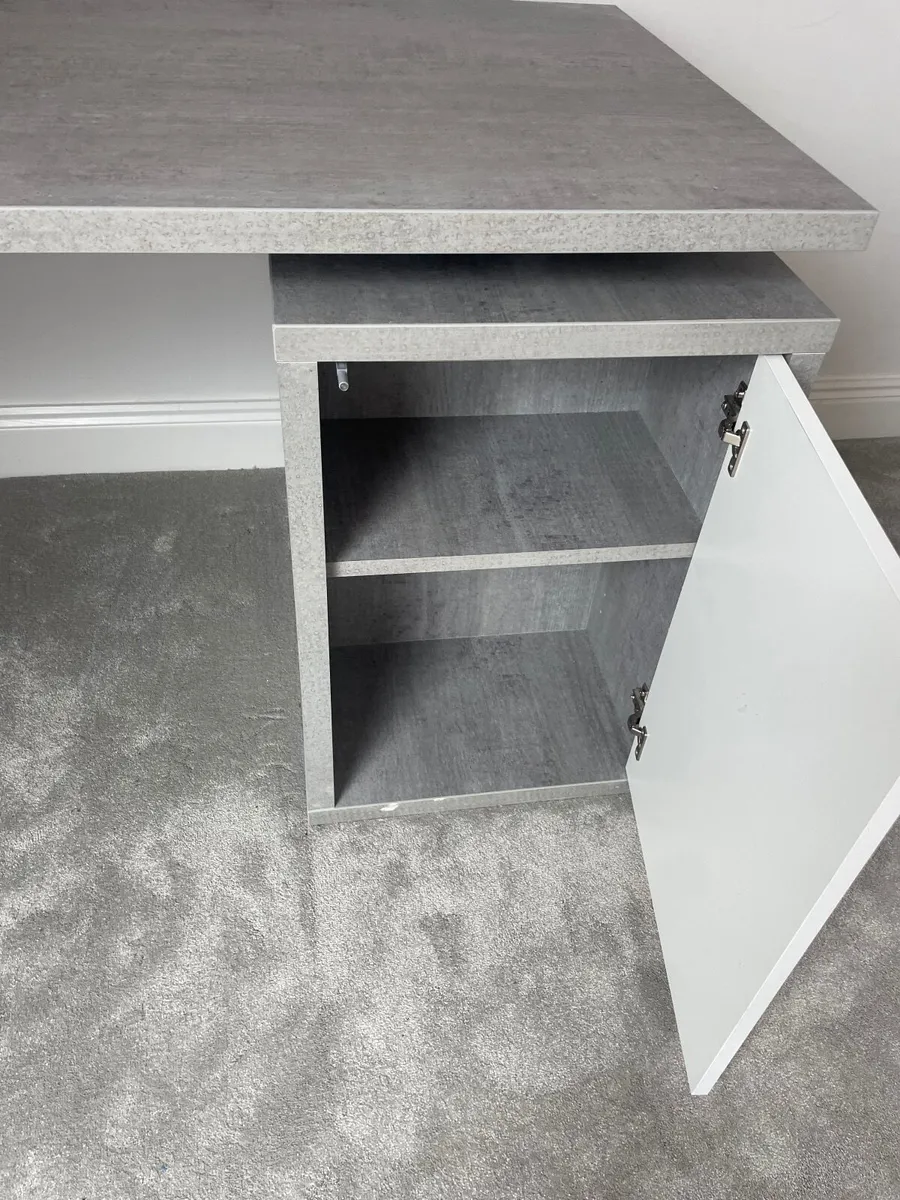 Work / Study Desk - Image 4