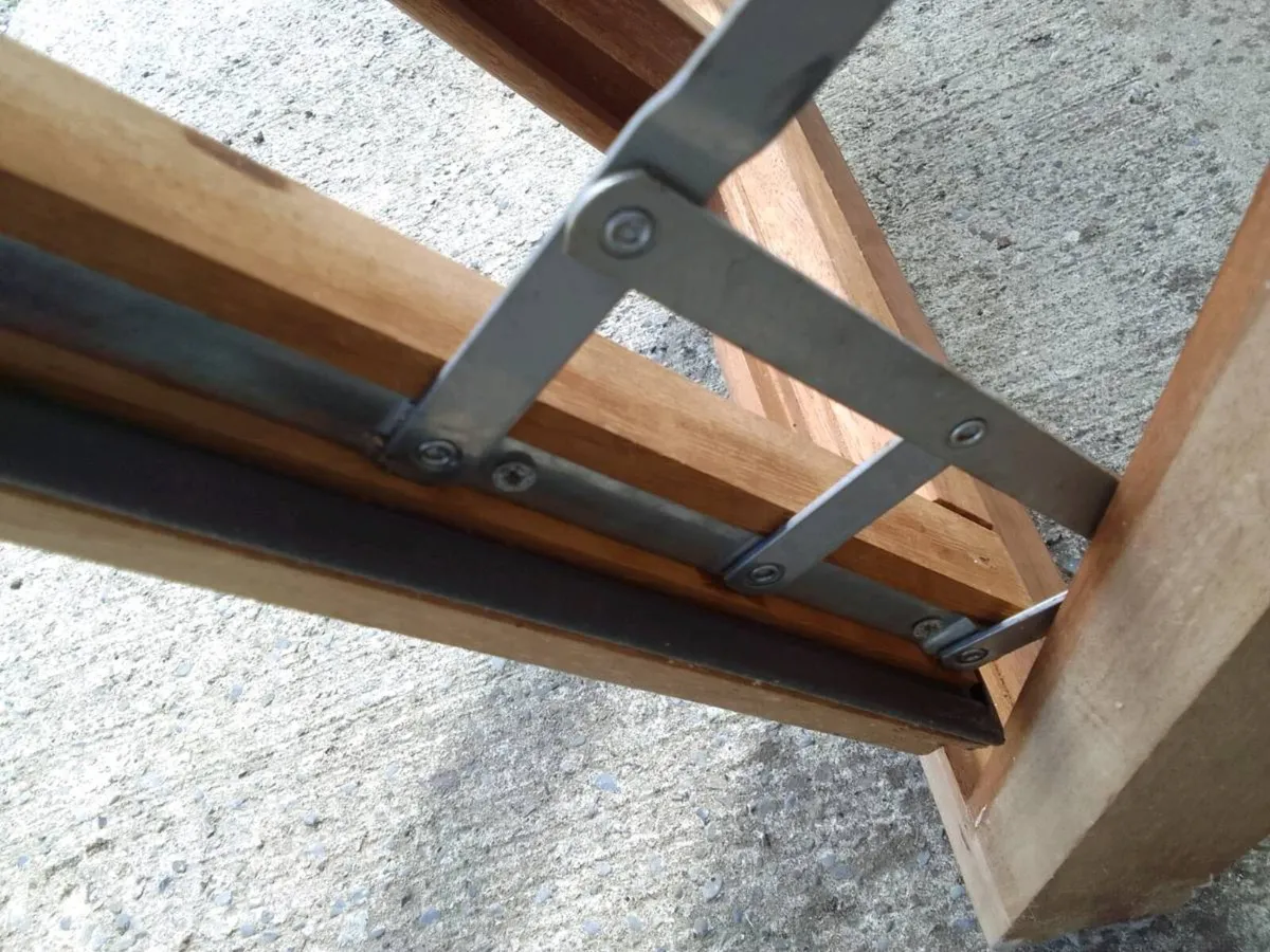 Solid teak window - Image 4