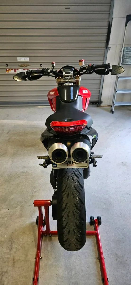 Motorcycle - Image 3