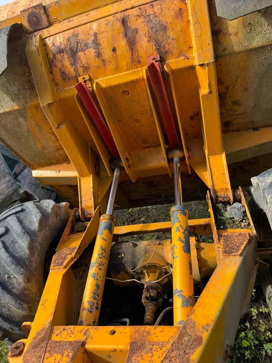 Thwaits 6 ton dumper - Image 2