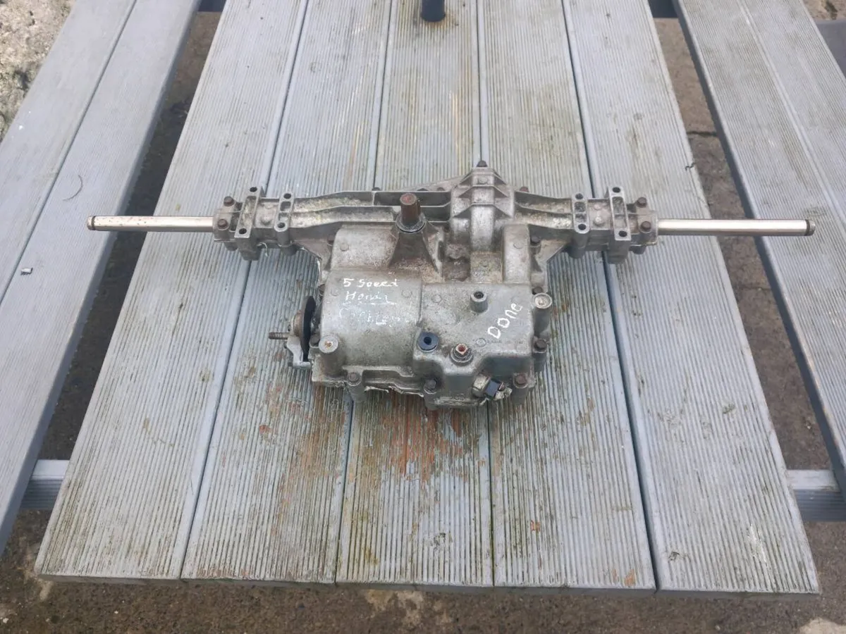 Honda/Castlegarden manual gearbox for sale - Image 1