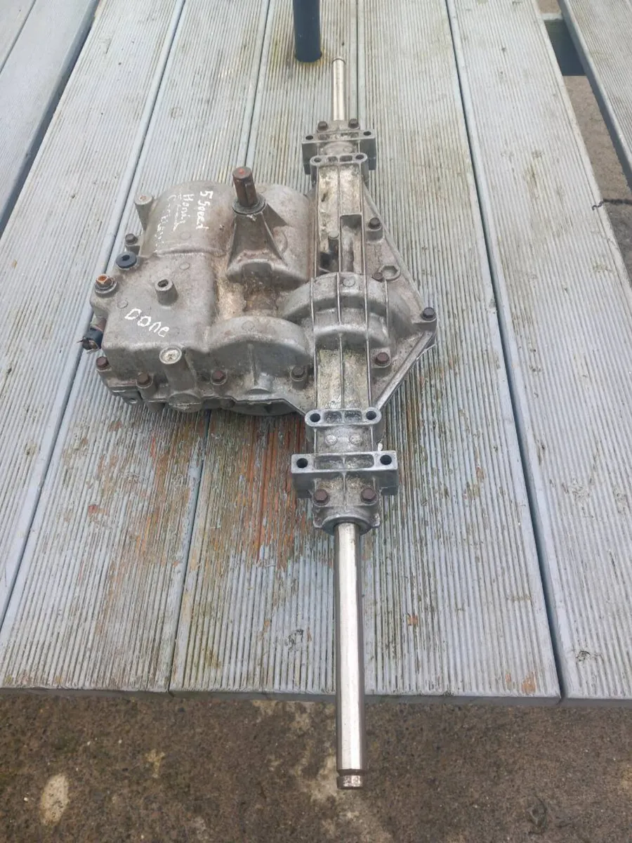 Honda/Castlegarden manual gearbox for sale - Image 2